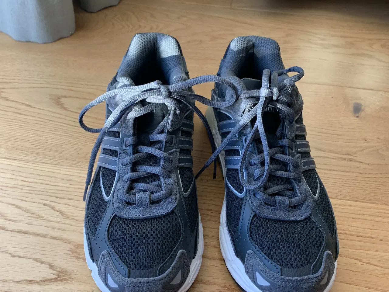 Billede 2 - Adidas sneakers str. 38