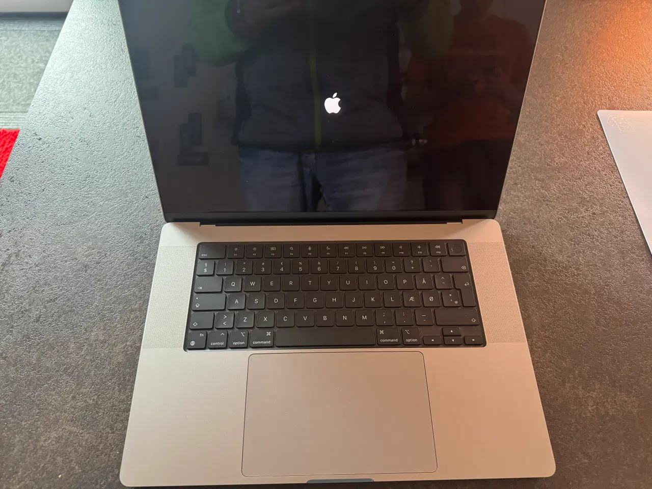 Billede 2 - Mac Book Pro 16"