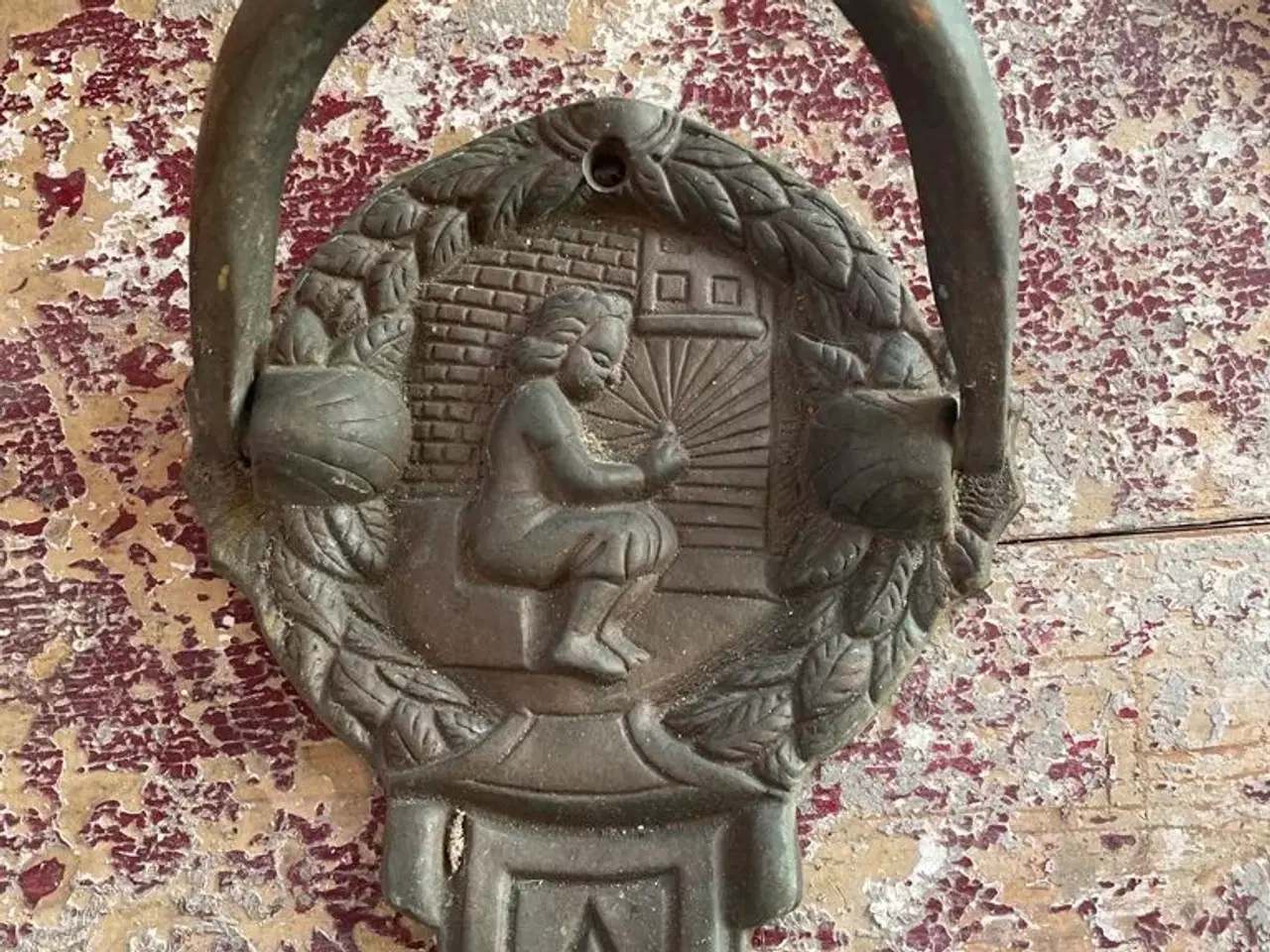 Billede 2 - Gammel bronzestøbt dørhammer