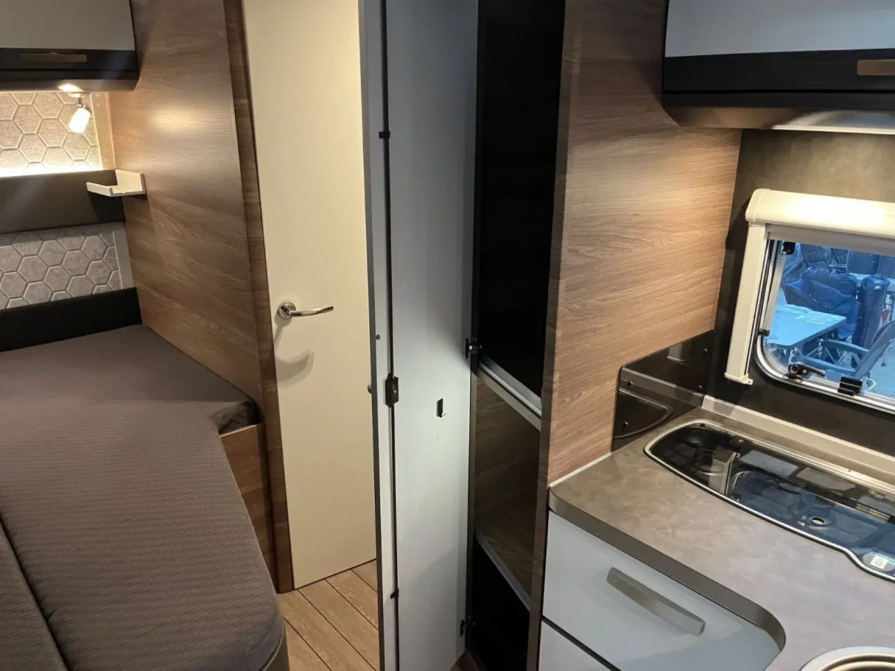 Billede 15 - Fiat Knaus 2,3 650MF Live Wave aut.