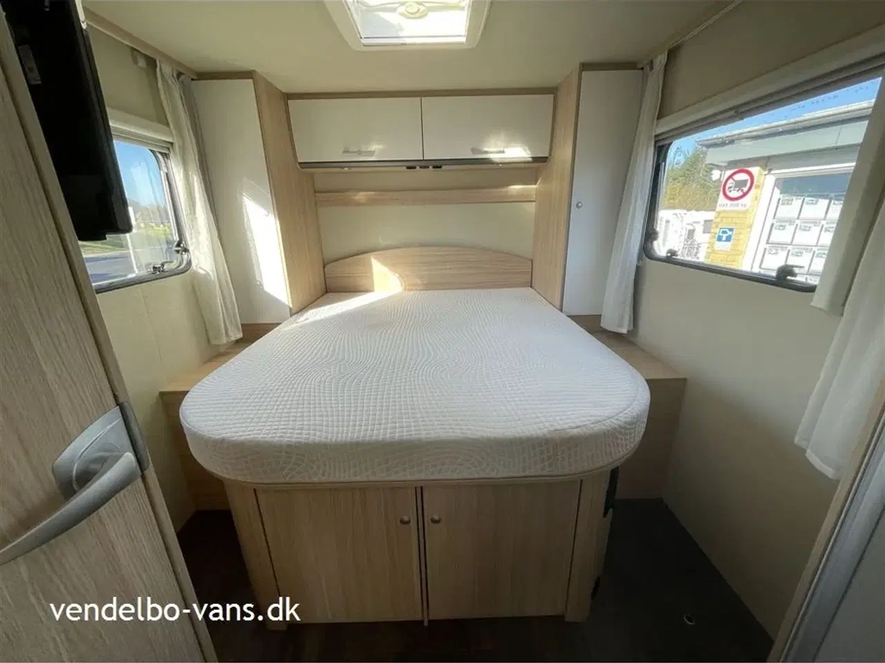 Billede 11 - 2020 - SunLight I 69 L Activ