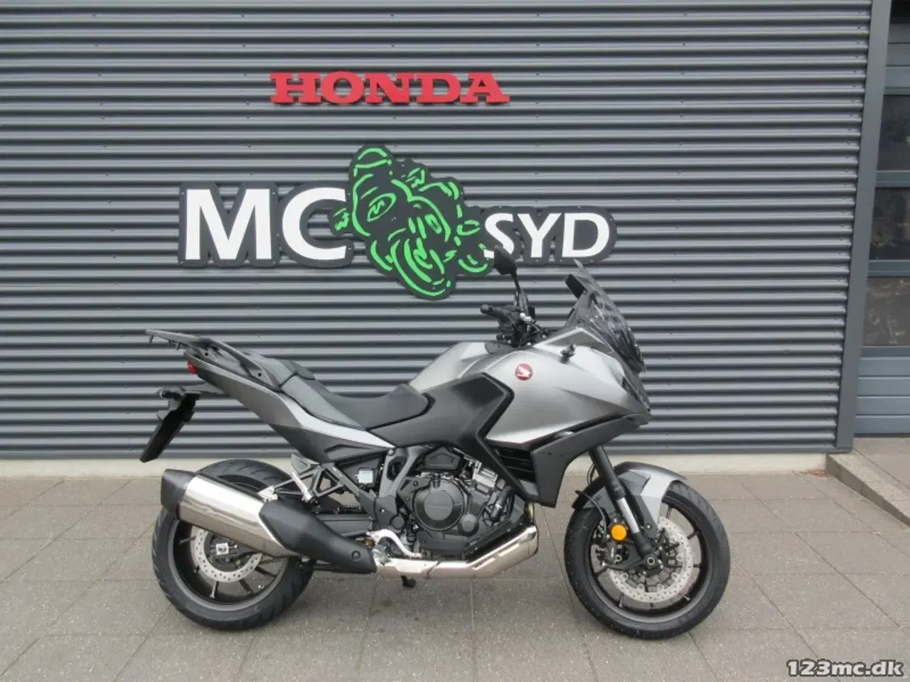 Billede 1 - Honda NT 1100 A MC-SYD BYTTER GERNE  5 ÅRS FABRIKS GARANTI