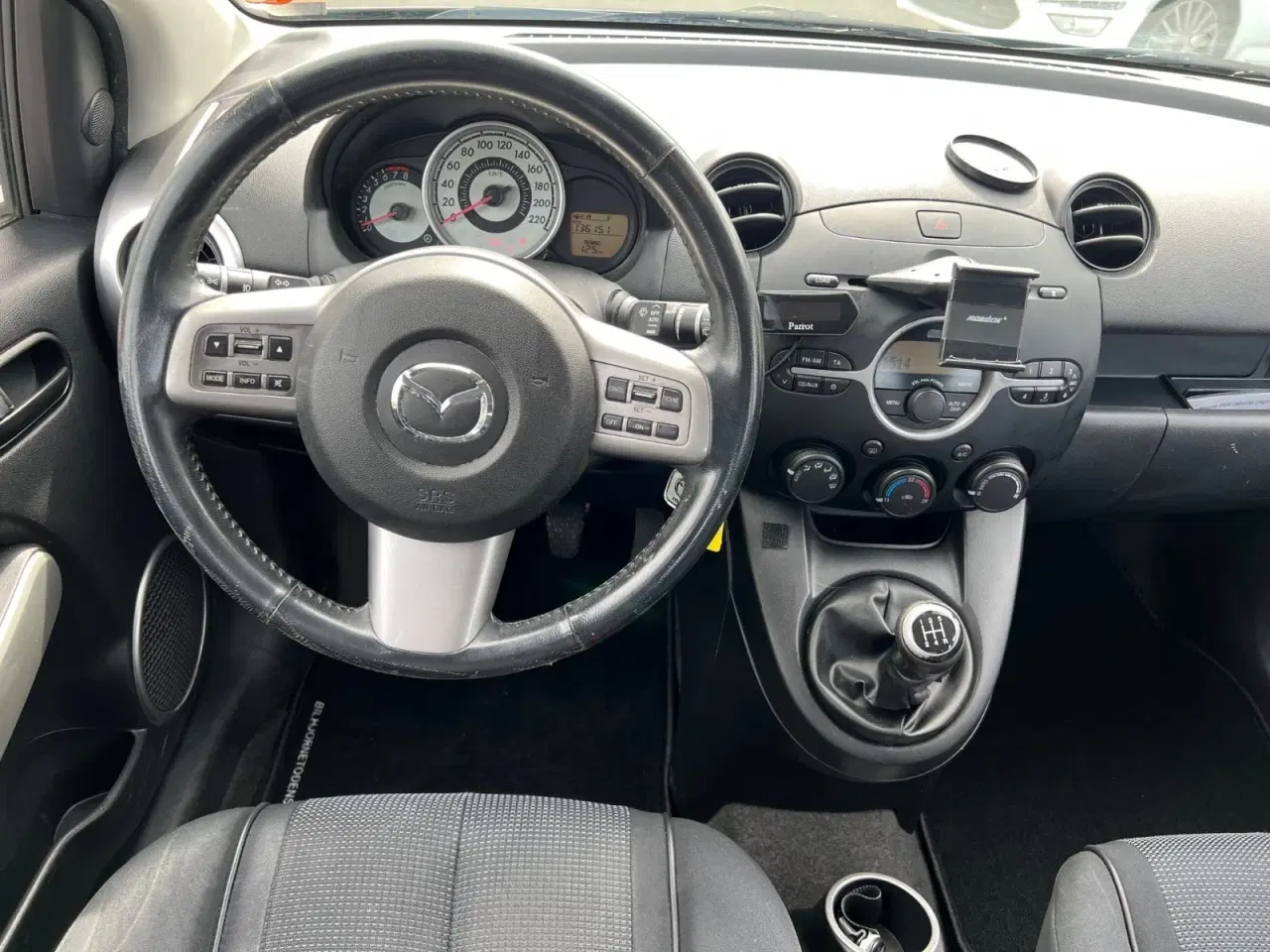 Billede 9 - Mazda 2 1,5 Sport