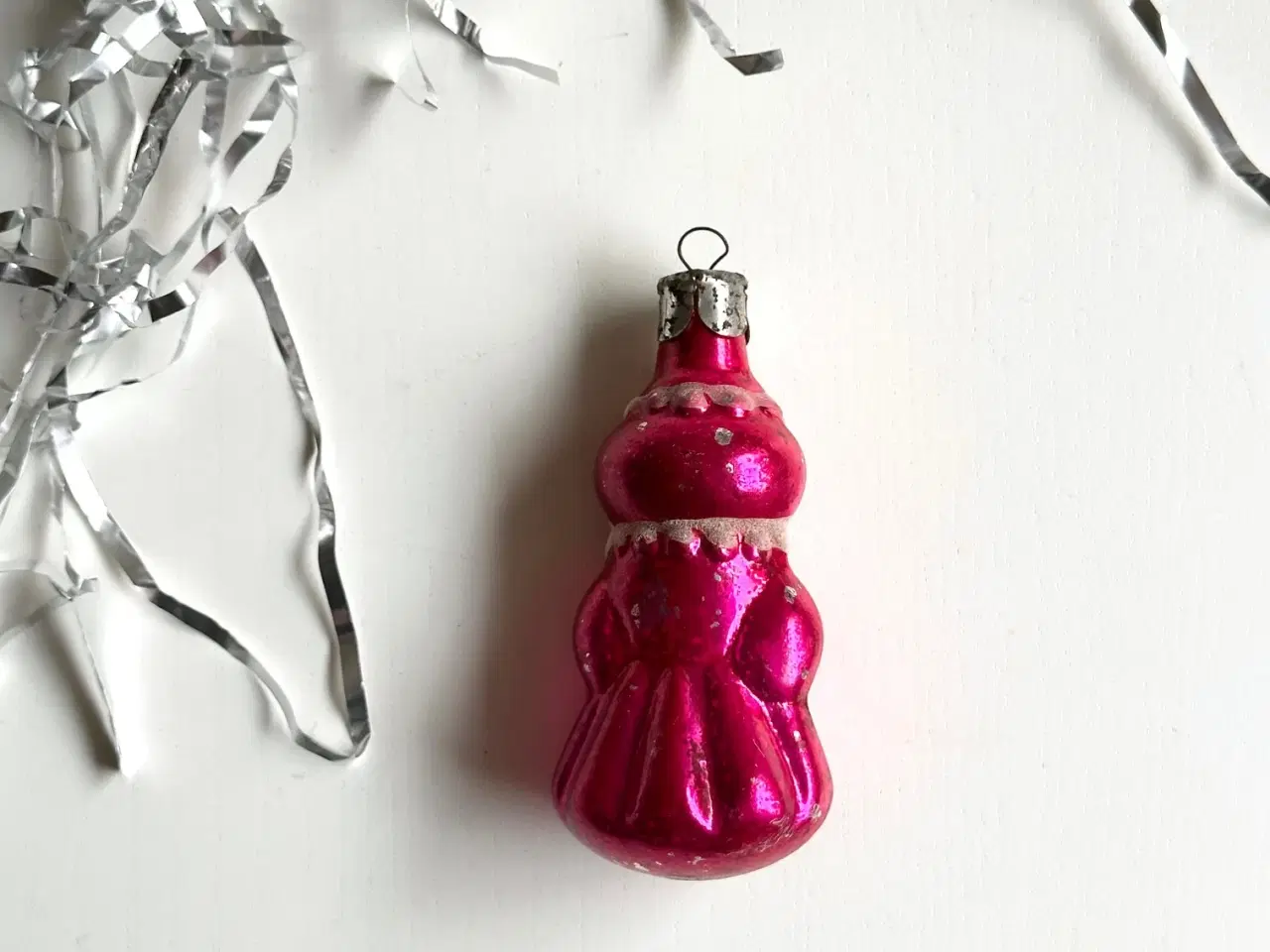 Billede 4 - Vintage julekugle, mørk pink Snegurochka