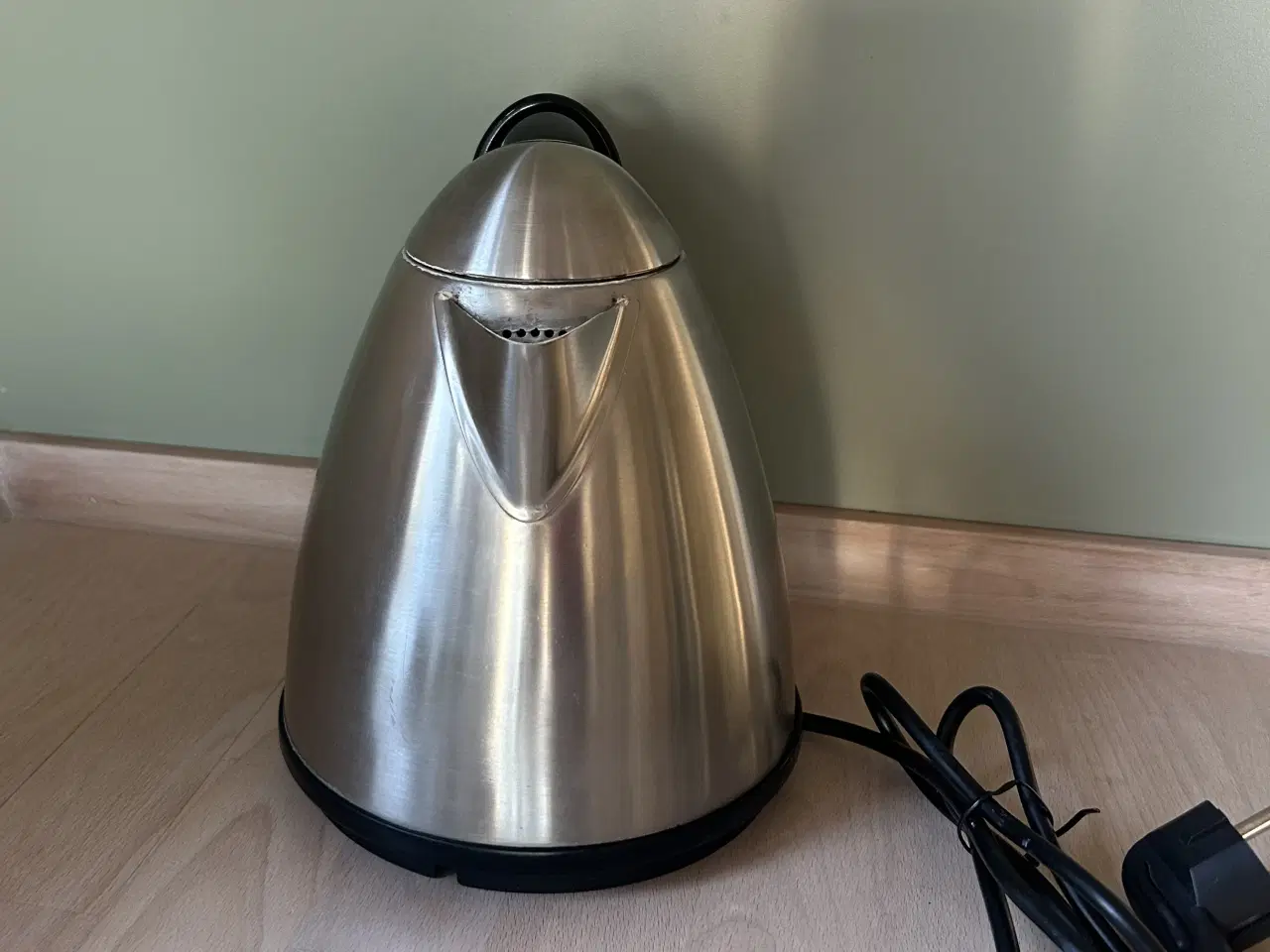 Billede 4 - OBH Nordica Deluxe Elkedel i børstet stål.