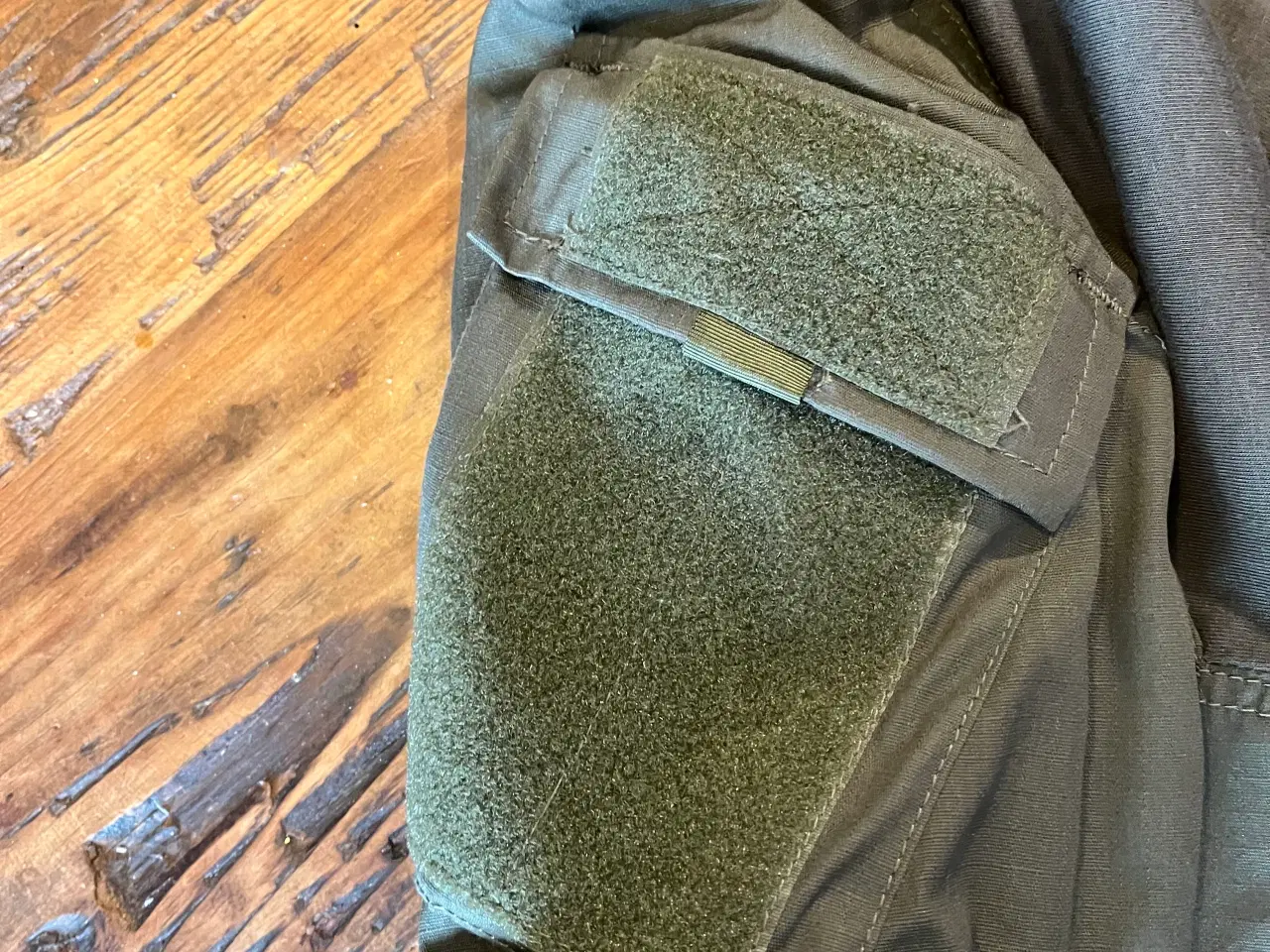 Billede 3 - Kamp - og outdoorskjorte.