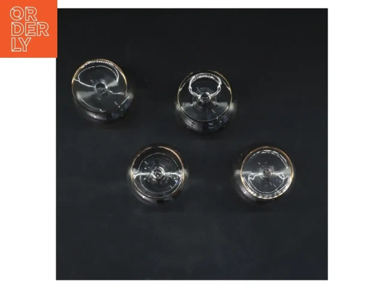 Billede 3 - Sæt med 4 cognacglas med guldkant (str. 4 styk. ø. 4,5 cm. længde. 8,5 cm)