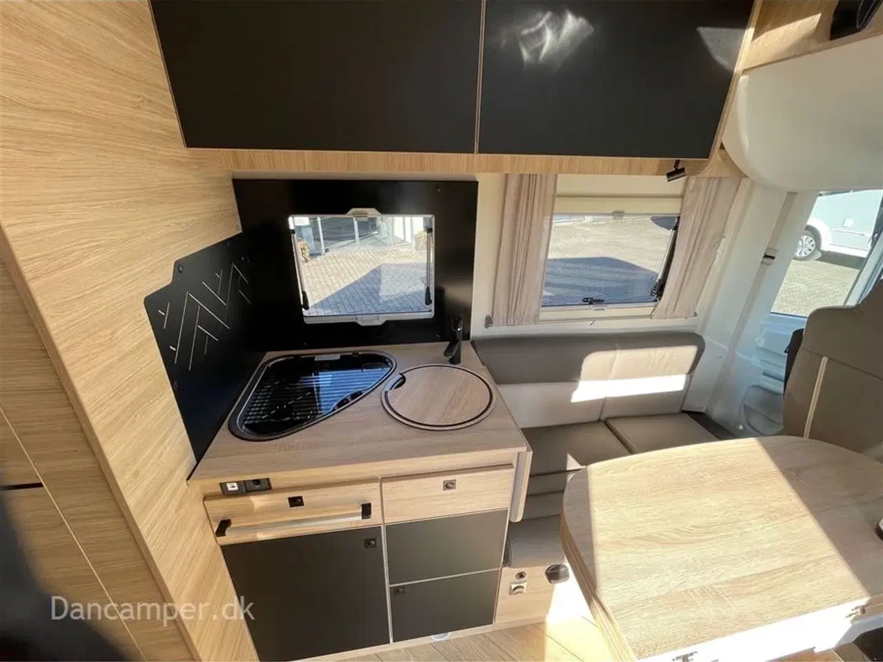 Billede 14 - 2026 - Chausson Fuldintegreret Chausson 7057 Titanium Line, 180 Hk og 8 trins automatgear, 4,4T heavy chassis