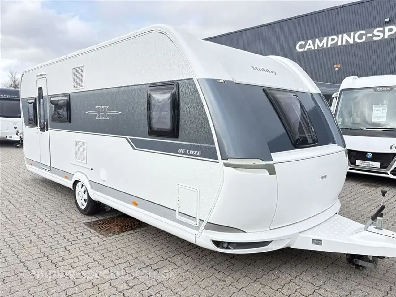 Billede 2 - 2017 - Hobby De Luxe 560 KMFe   Hobby De Luxe 560 KMFe 2017 - Se den nu hos Camping-Specialisten.dk