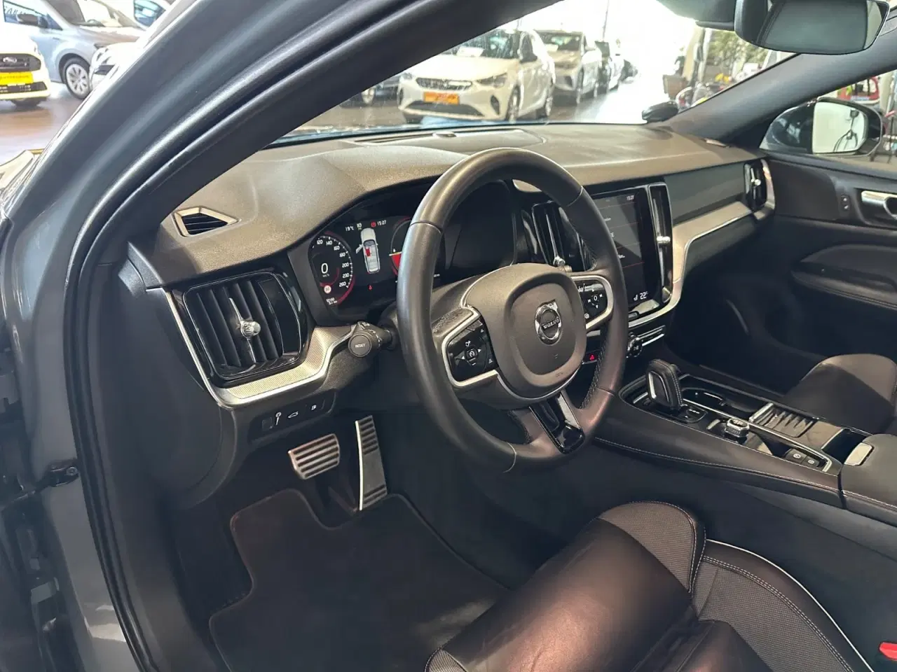 Billede 7 - Volvo V60 2,0 T6 ReCharge R-Design aut. AWD