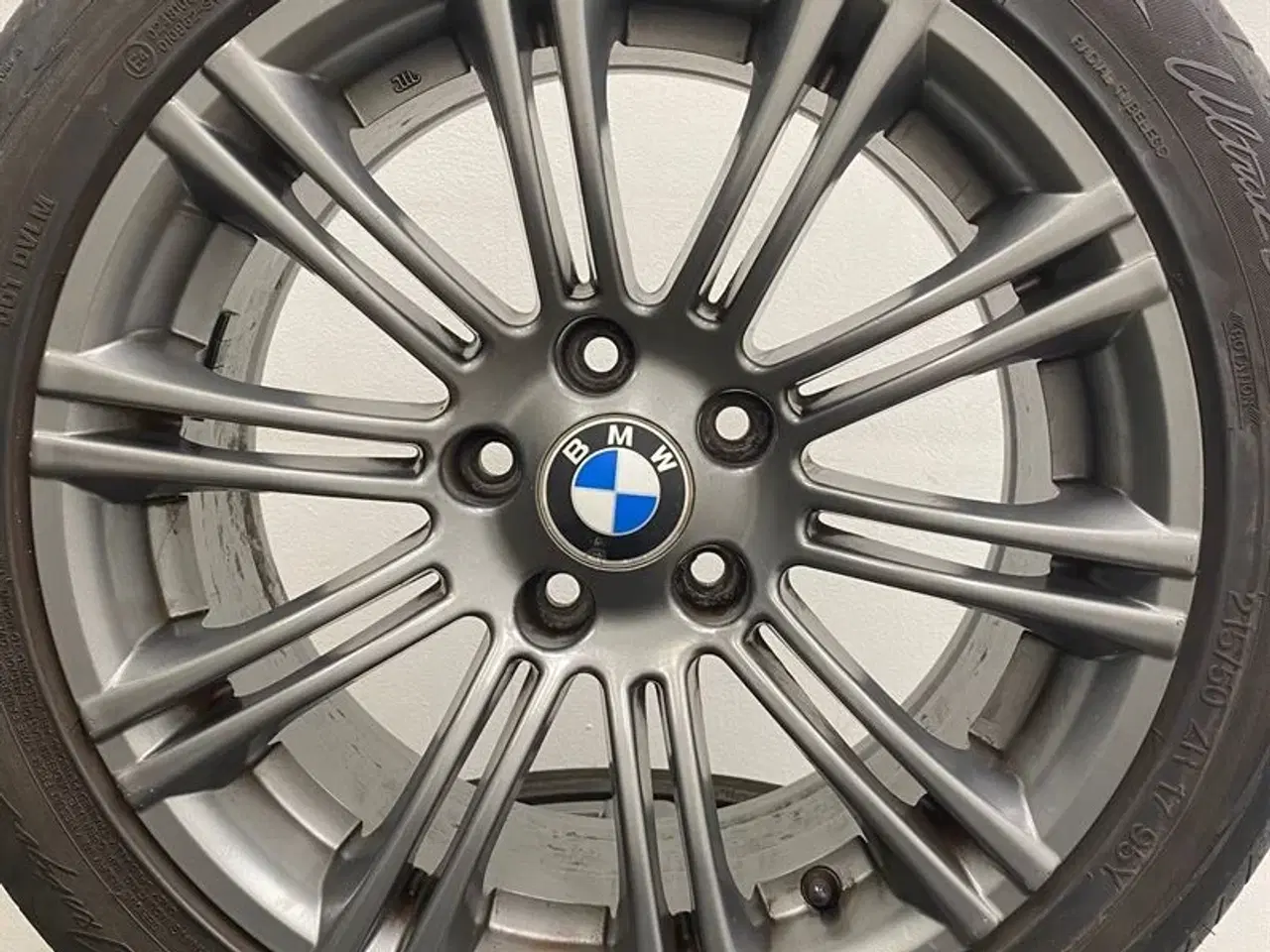 Billede 8 - 17" Alufælge med sommerdæk A64464 BMW E32 E34 E39 E60 E61 E60LCI E61LCI