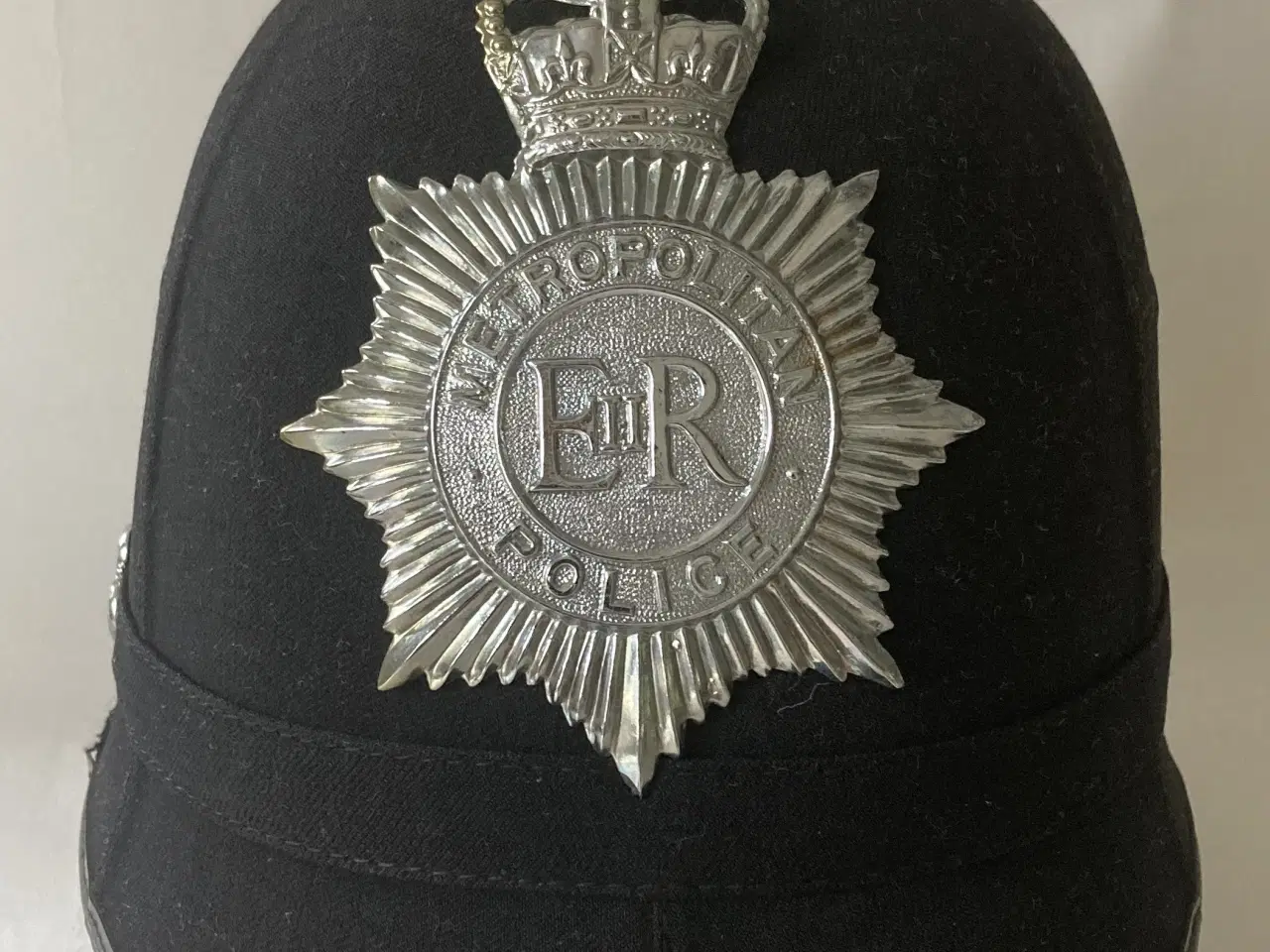Billede 1 - Politi Bobby hjelme "METROPOLITAN POLICE"