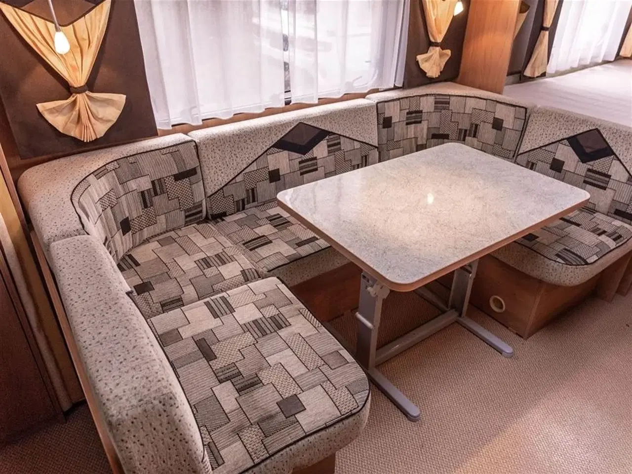 Billede 4 - 2003 - Bürstner Ventana 550 TK Stor og flot familievogn