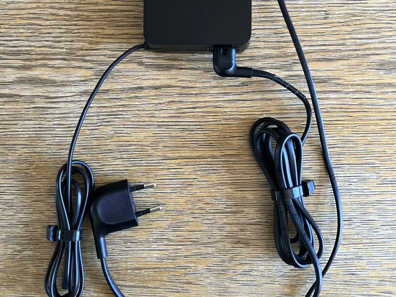 Billede 3 - Samsung Odyssey C27G55 27" buet gaming skærm