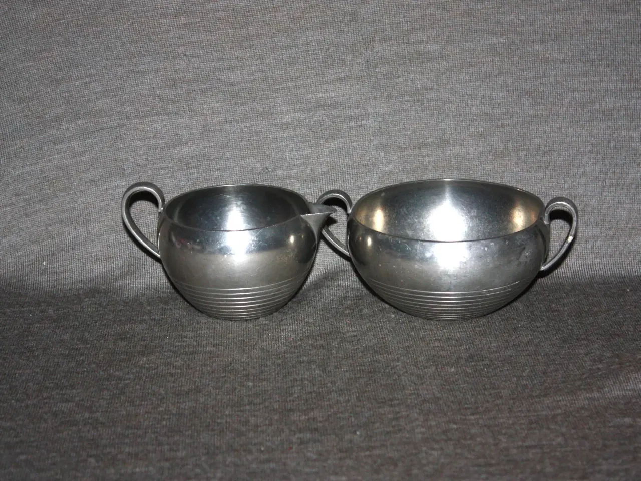 Billede 1 - Just Andersen sukkerskål samt flødekande af tin