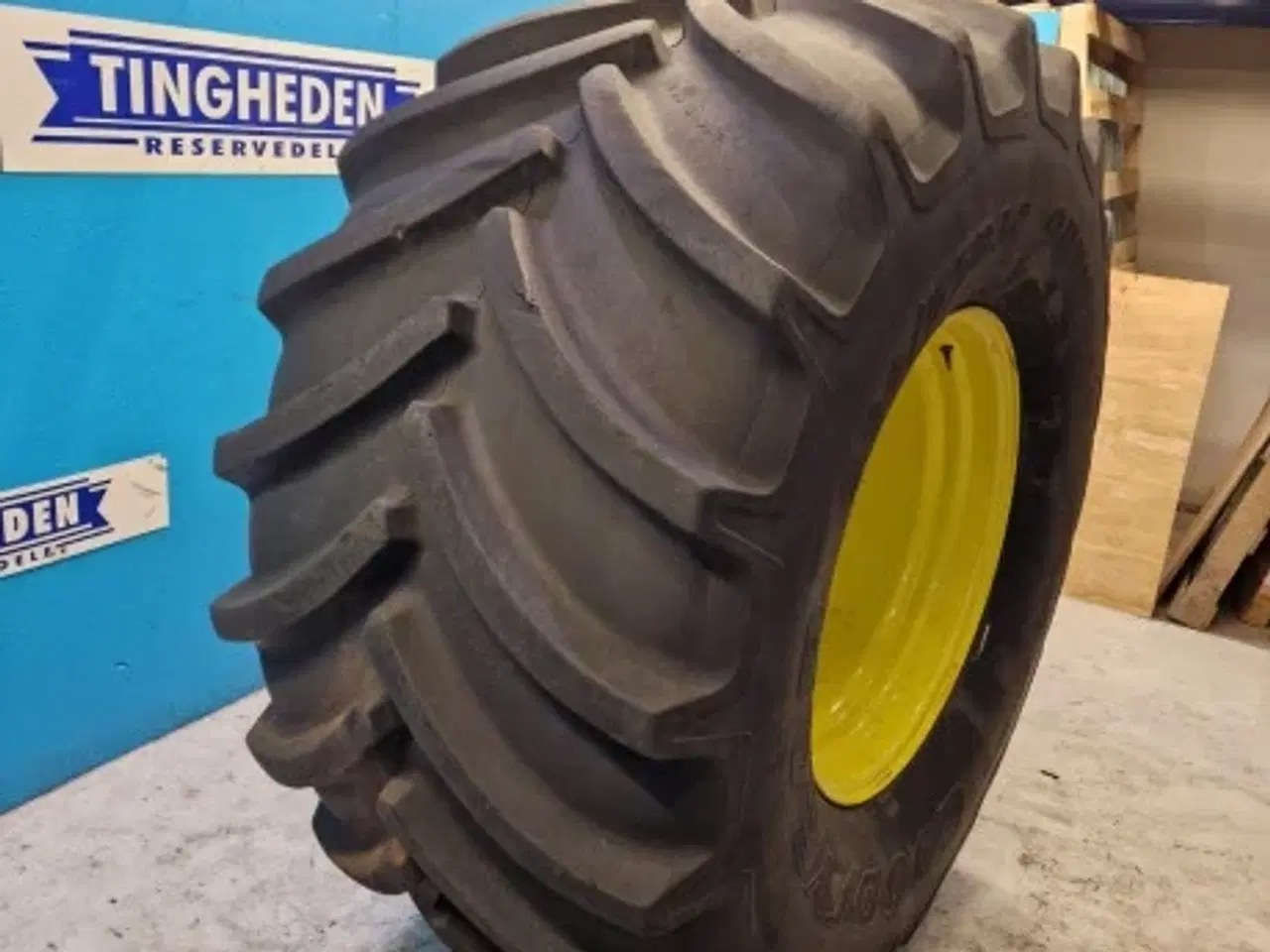 Billede 3 - 32"   900/55 R32