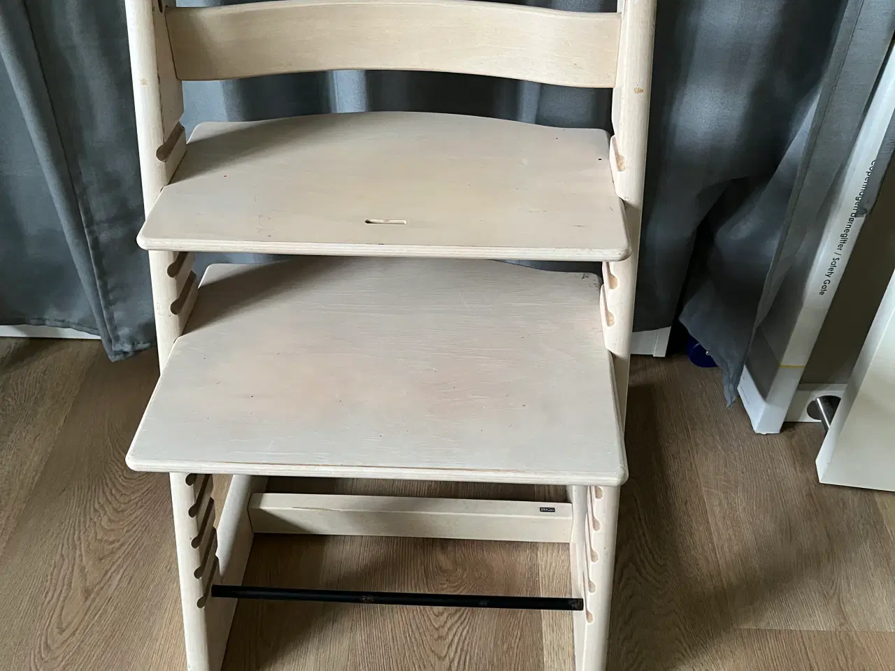 Billede 1 - Trip trap høj stol 