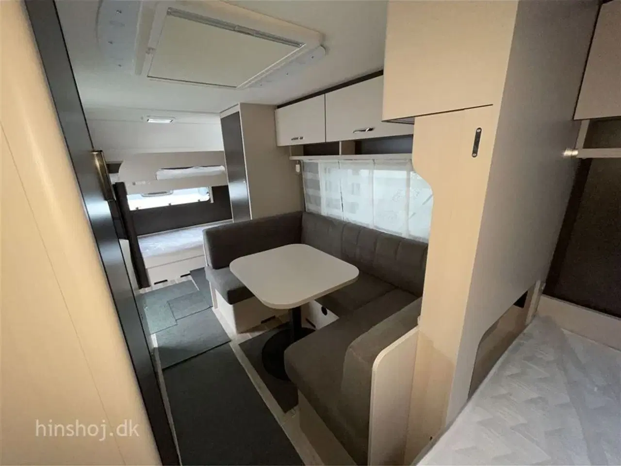 Billede 10 - 2023 - Dethleffs C´GO 565 FMK   Dejlig køjevogn med 2 køjer og dobbeltseng fra Hinshøj Caravan A/S