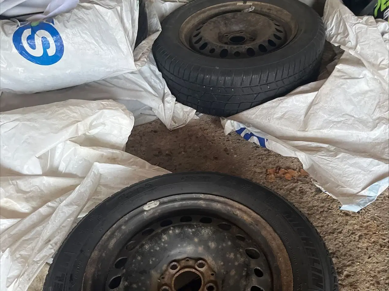 Billede 1 - Vinterdæk til mercedes GLA