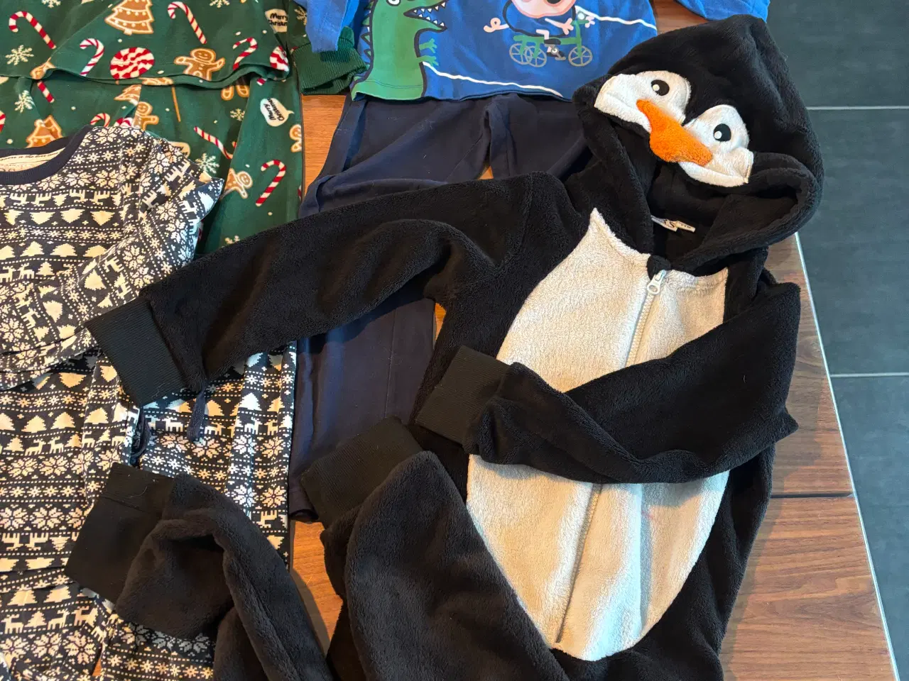 Billede 7 - Drengetøjpakke str 110-116