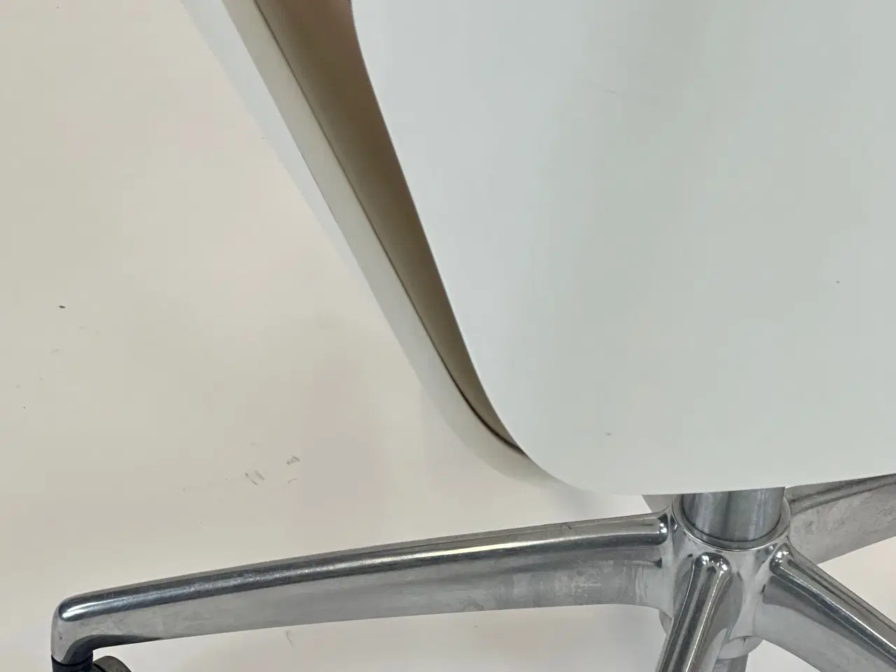 Billede 9 - Boss Design Kruze Mødestol (Beige)