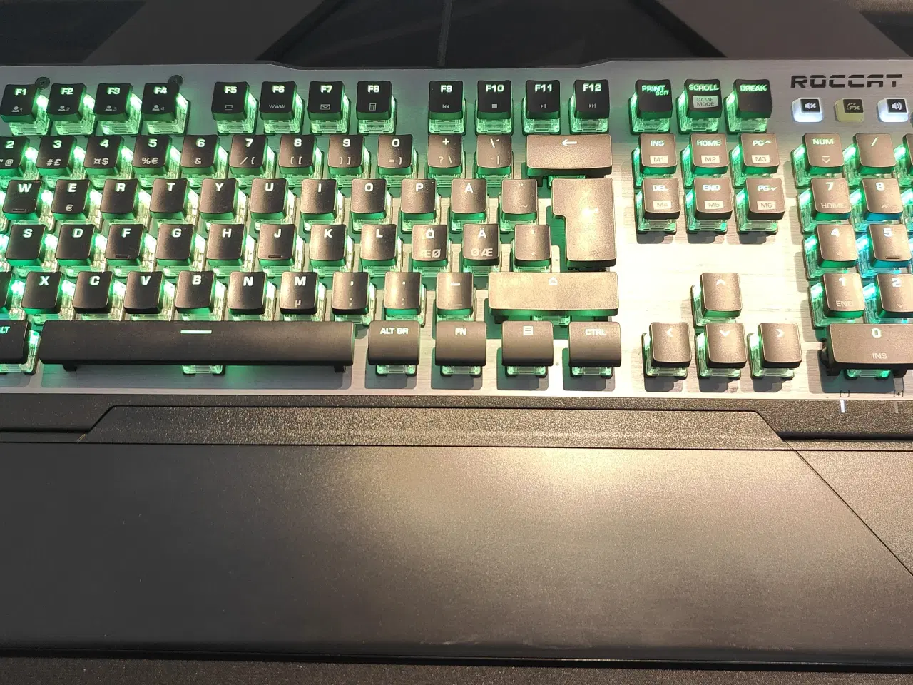 Billede 2 - Gaming sæt - Kraftfuld MMVision Silent Workstation