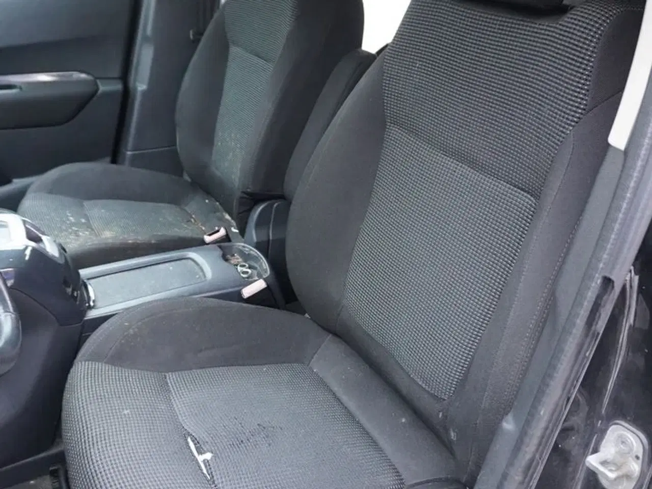 Billede 10 - Varebil PEUGEOT 5008 1.6 HDI 112HK ESG (Momsfri)