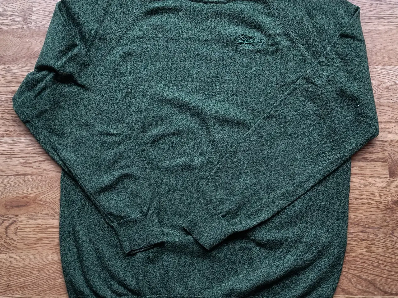 Billede 1 - Flot grønmeleret Superdry pullover