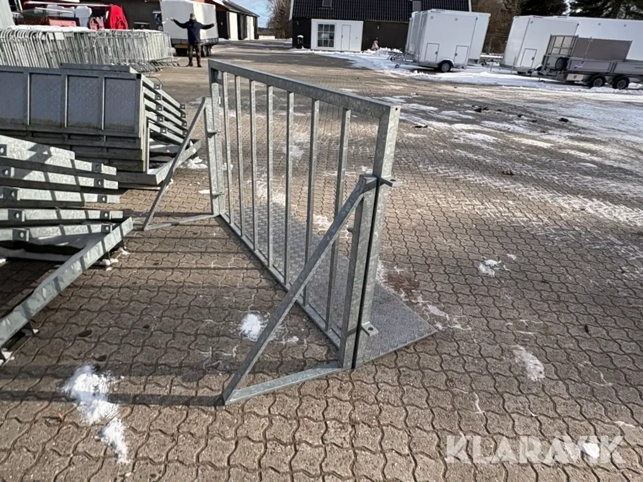 Billede 6 - sceneafspærringen/hegn 15 fag 30 meter