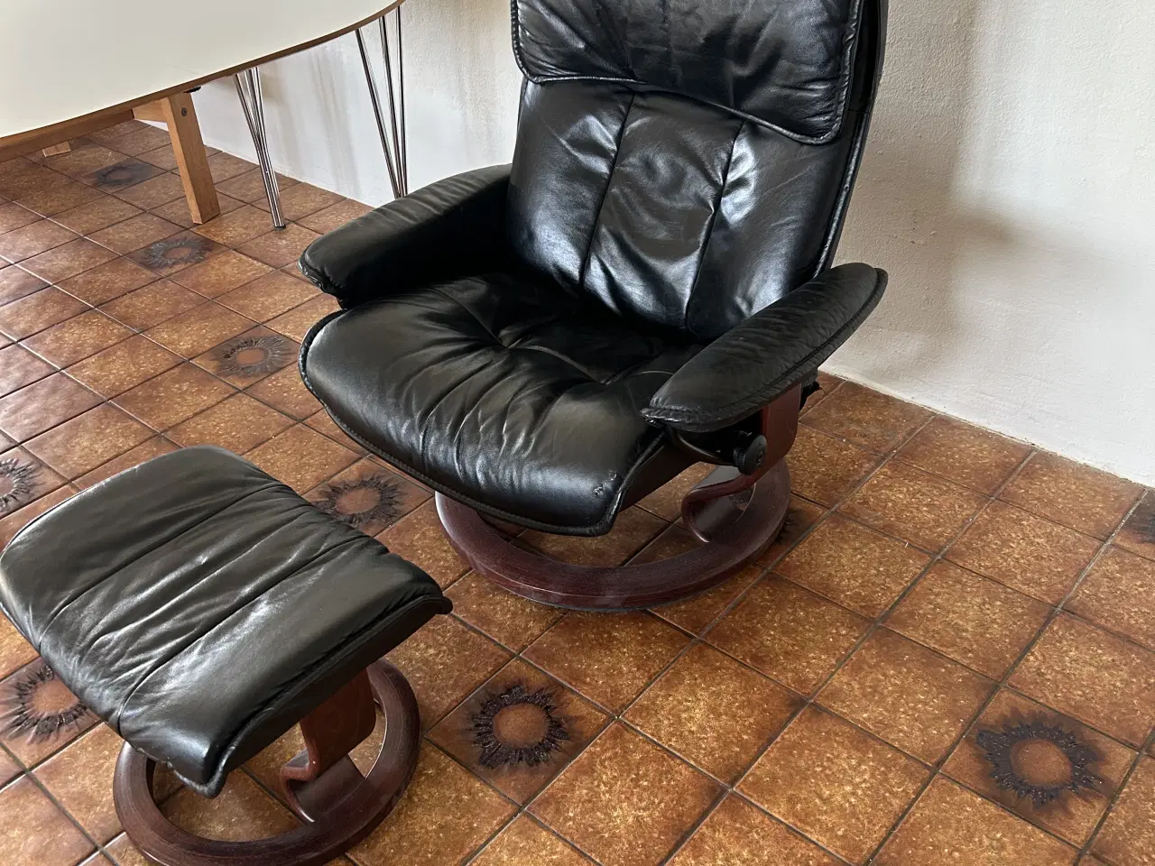 Billede 1 - Lænestol med skamle