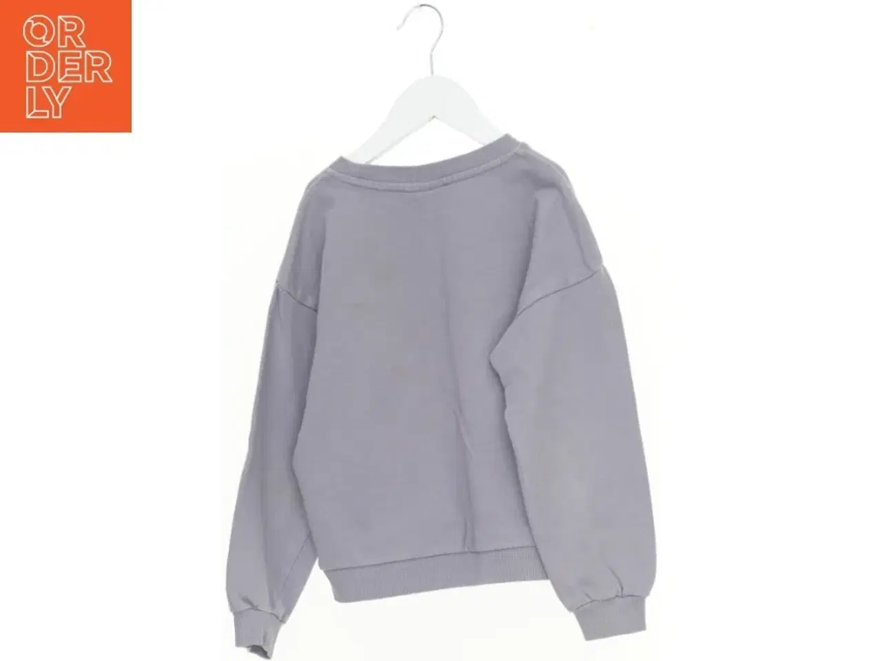 Billede 2 - Sweatshirt fra KappAhl (str. 128 cm)