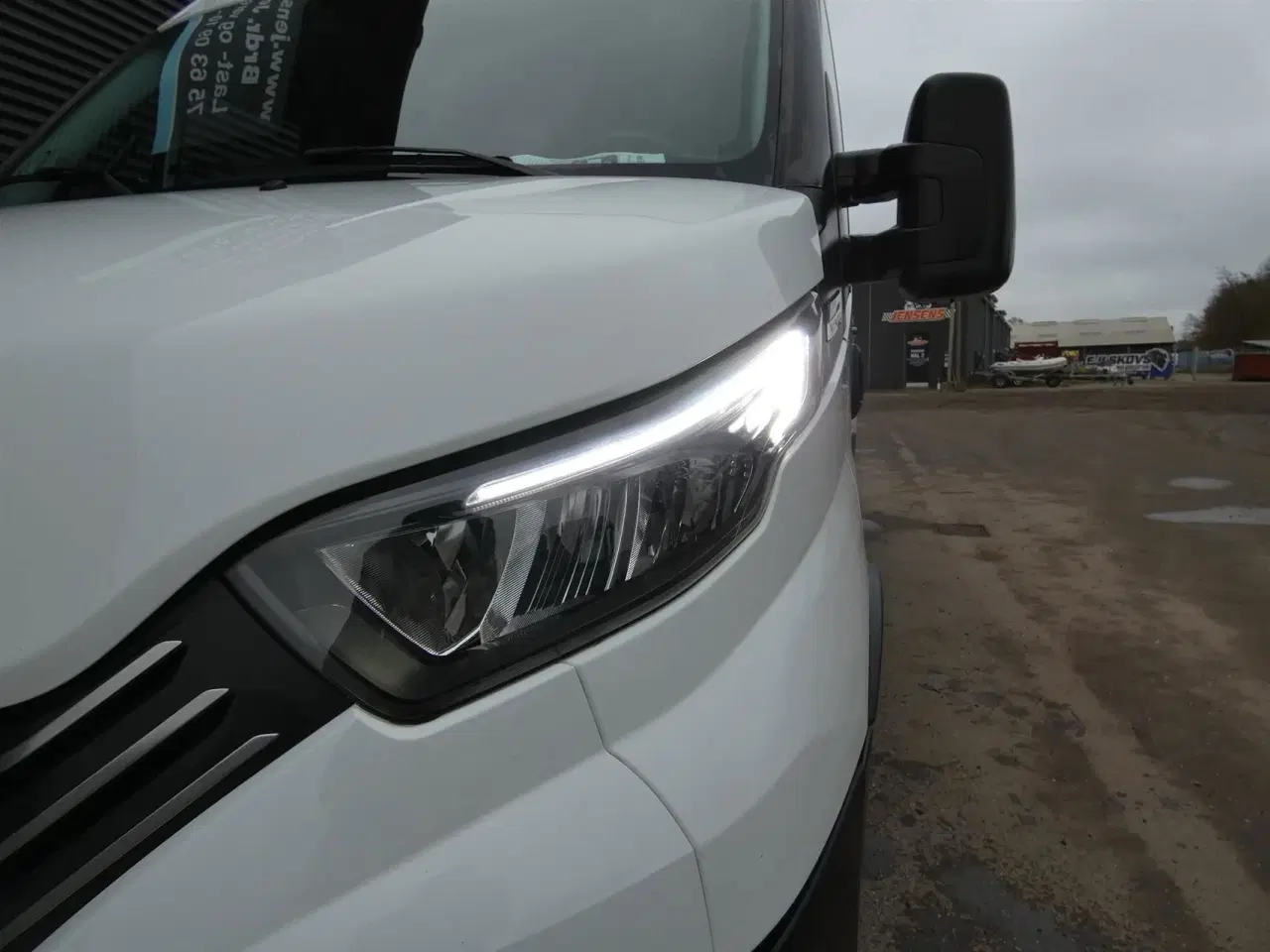 Billede 16 - Iveco Daily 35S18 12m3 3,0 D 180HK Van 8g Aut.