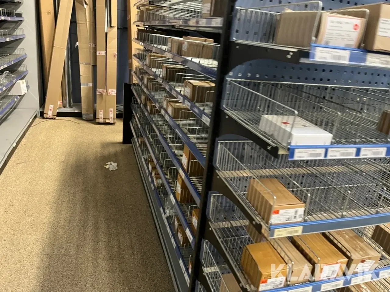 Billede 6 - Værksteds/butik inventar