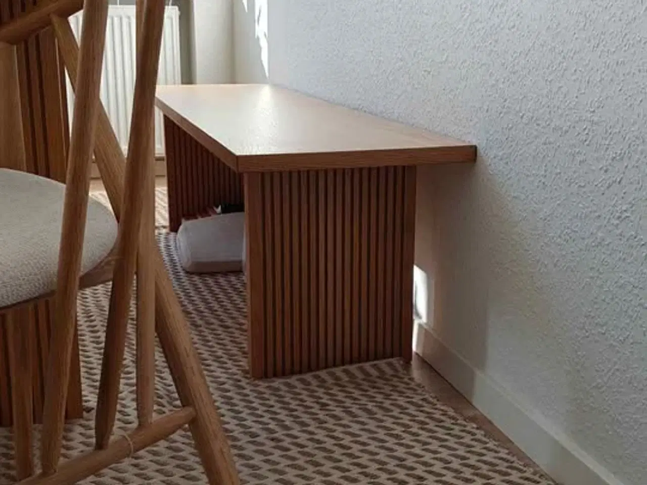 Billede 3 - Spisebord + bænk