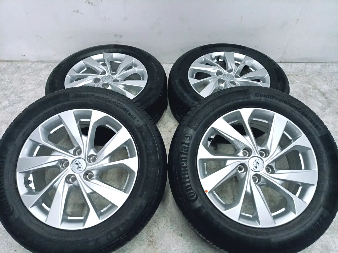 Billede 3 - 5x114,3 17" ET51 nav 67,1ø HYUNDAI sommersæt Demo