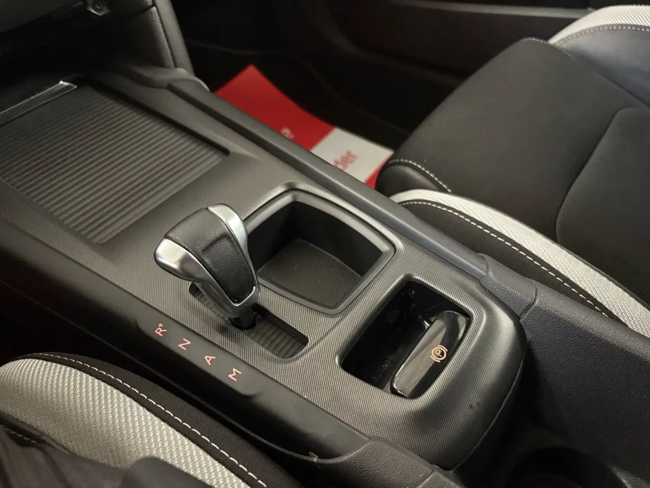 Billede 16 - Citroën DS4 1,6 e-HDi Style E6G 112HK 5d 6g Aut.