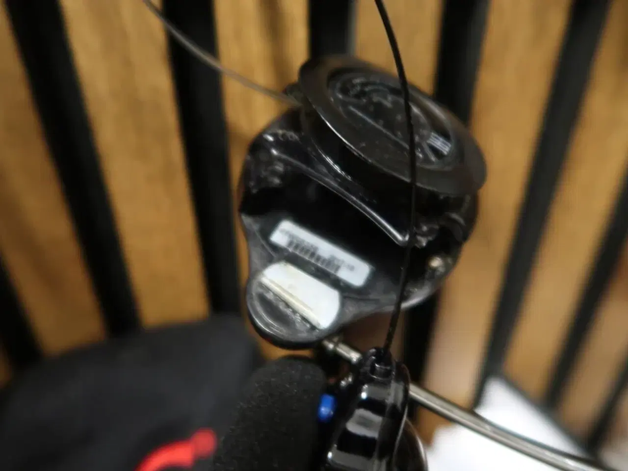 Billede 4 - 5 stk. headsets med batterier og lader