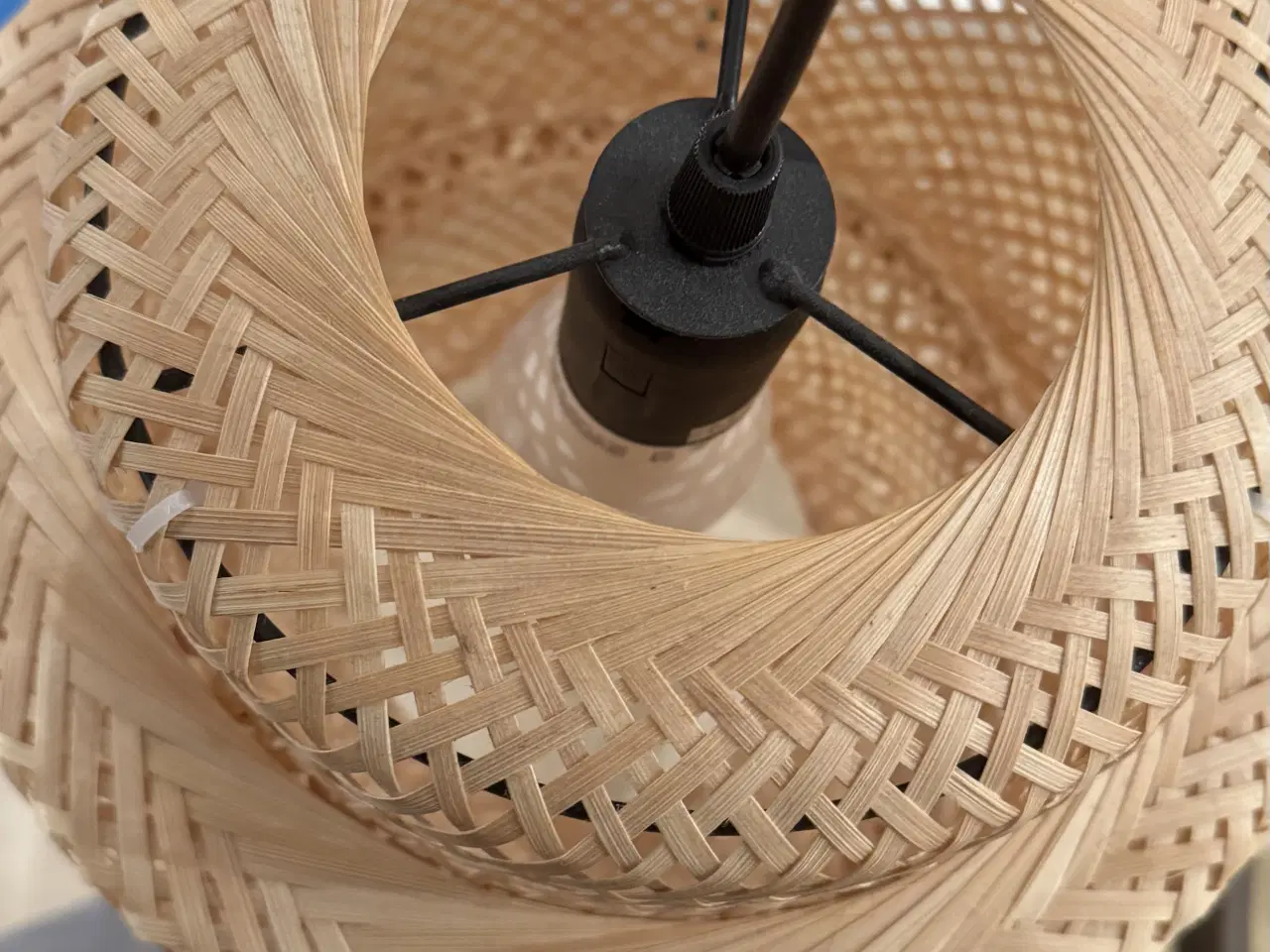 Billede 4 - SINNERLIG Loftlampe fra IKEA