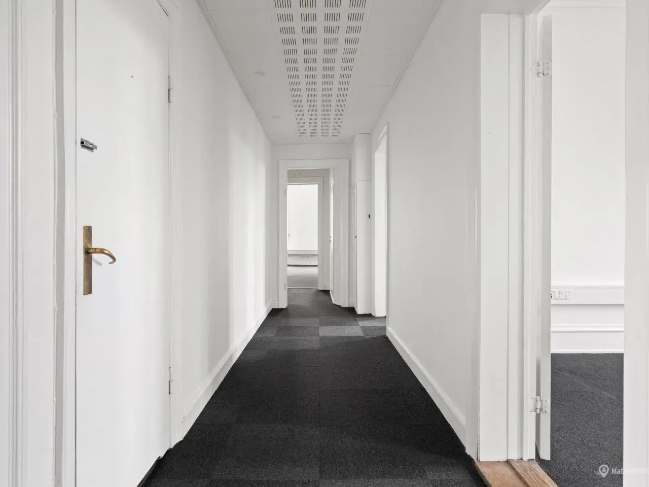 Billede 9 - Herskabeligt kontorlejemål med udsigt til Ørstedsparken