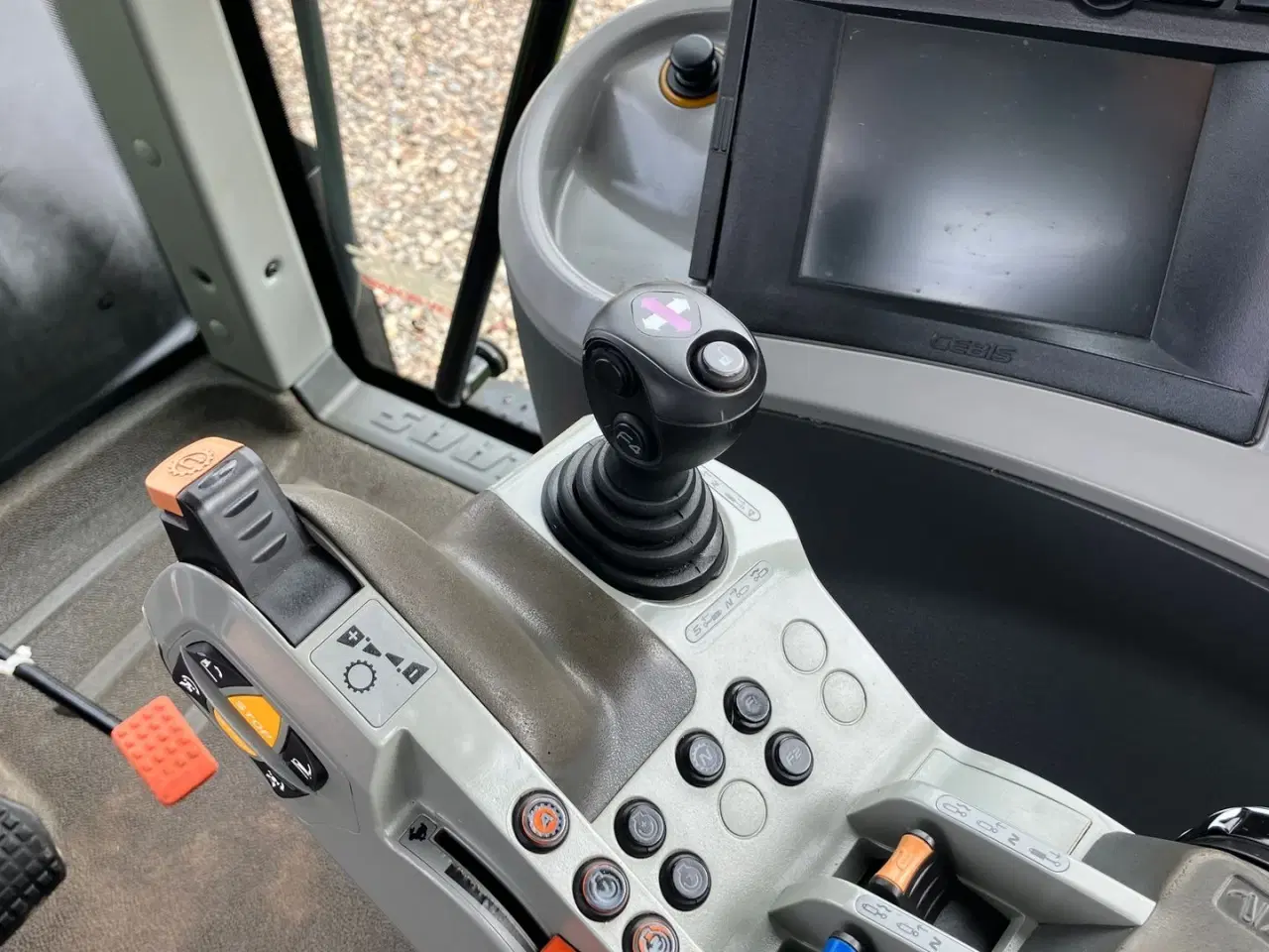 Billede 8 - CLAAS Arion 640