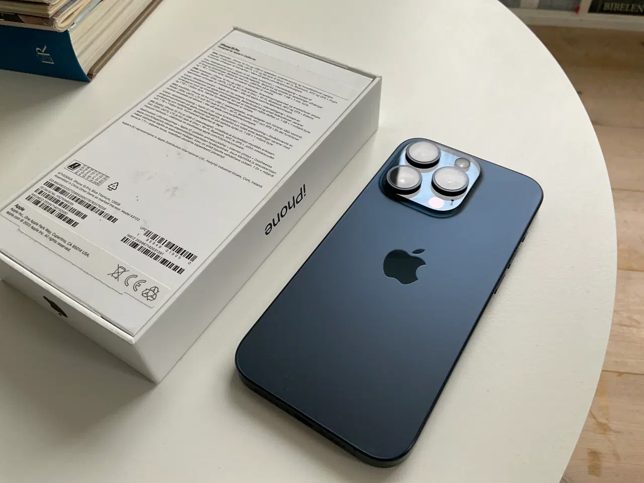 Billede 2 - iPhone 15PRO 128Gb, Titanium Blue