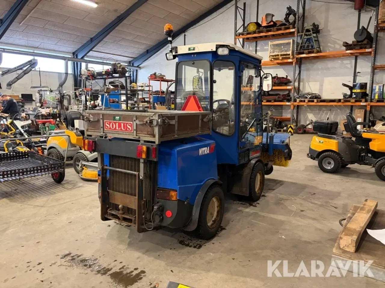 Billede 5 - Fejemaskine Vitra City 2045 med kost