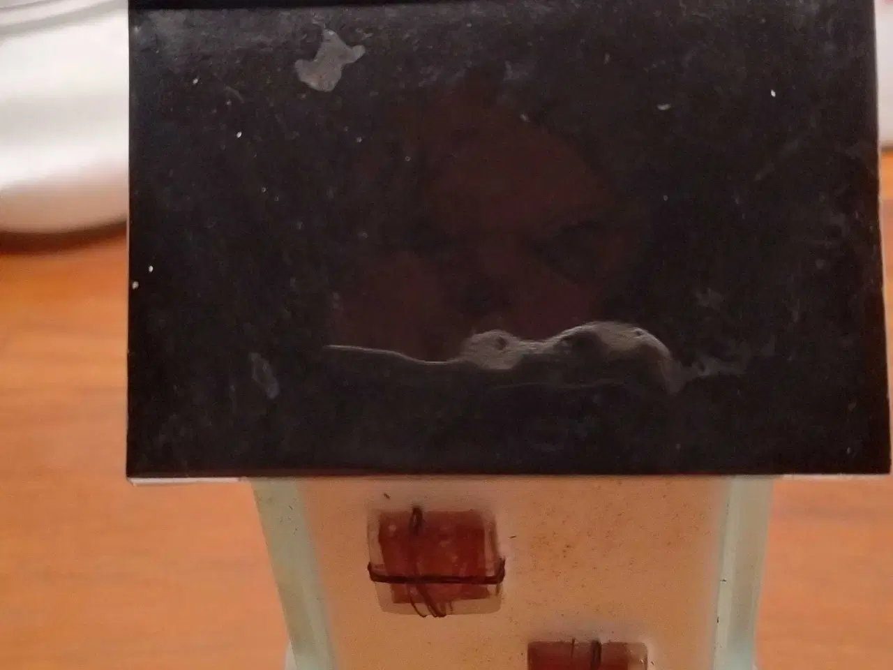 Billede 2 - Glas kunst - hus