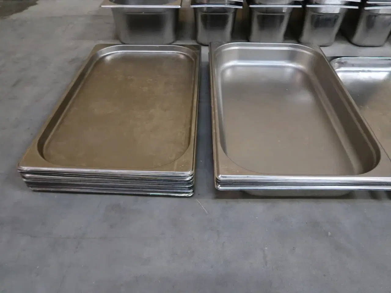 Billede 2 - 74 stk. ass. Rustfrit stål kantiner / låg