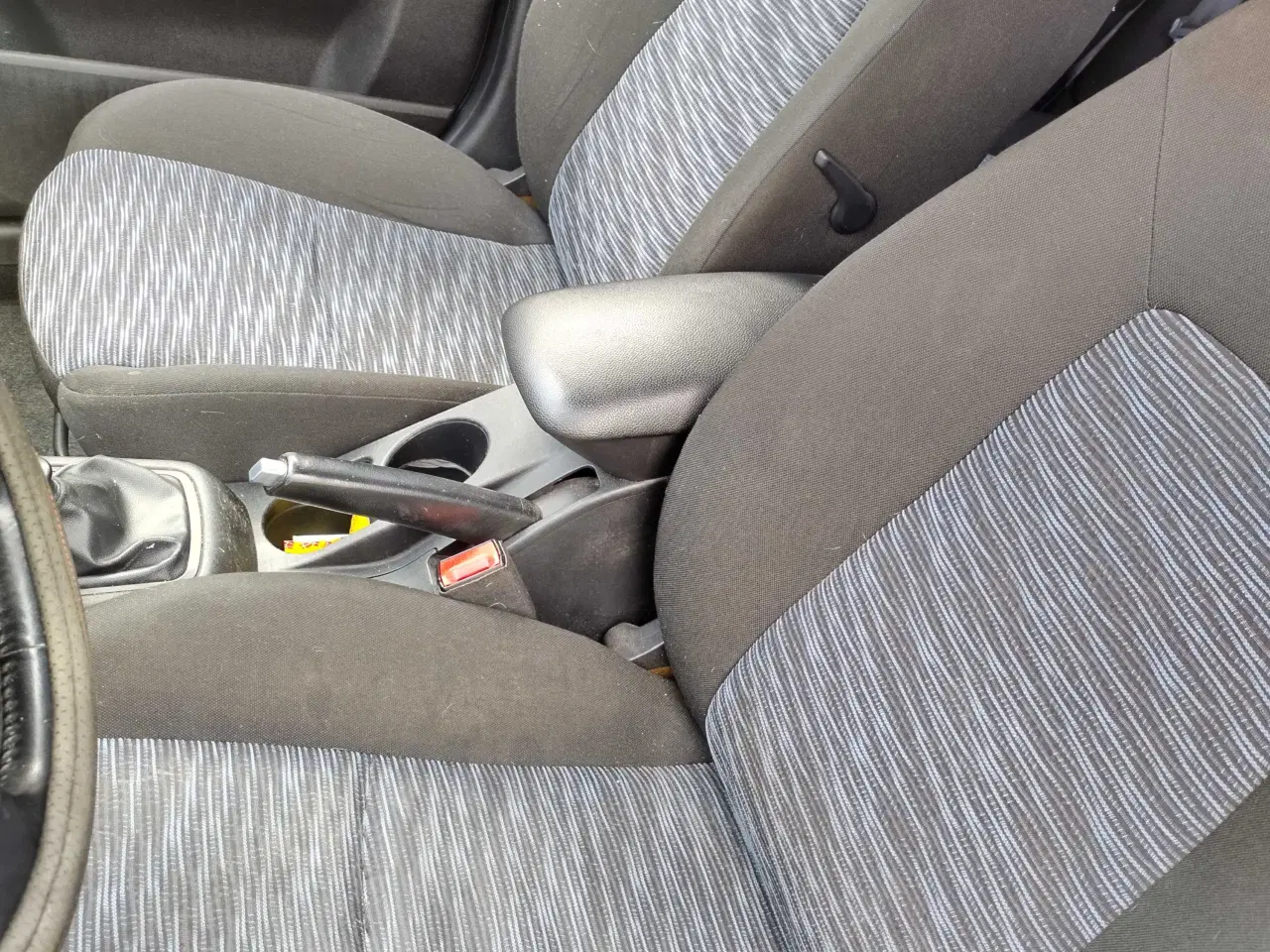 Billede 6 - Velholdt Kia ceed 
