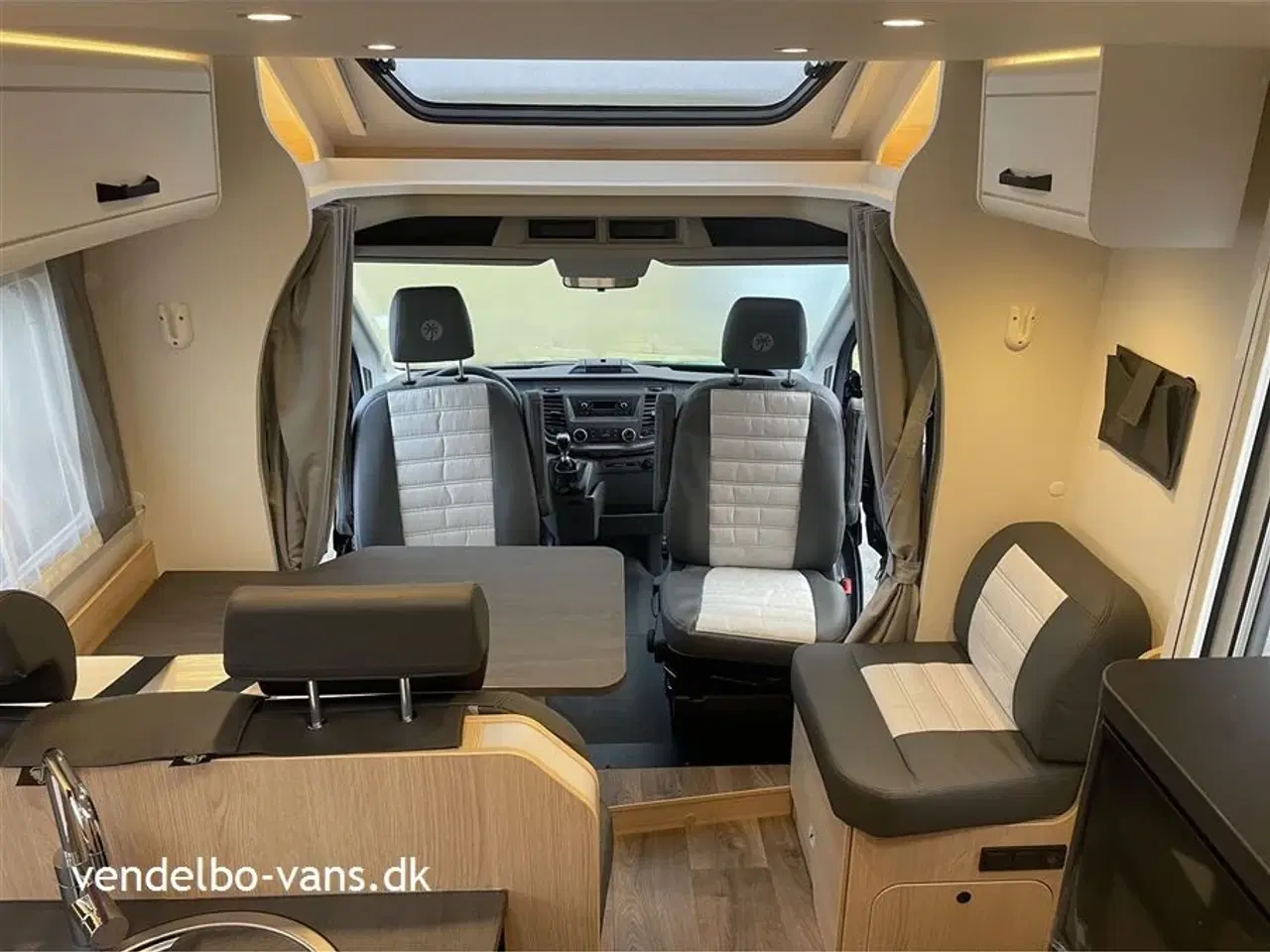 Billede 13 - 2024 - SunLight T 690L Adventure Edition   Adventure Edition, spækket med udstyr