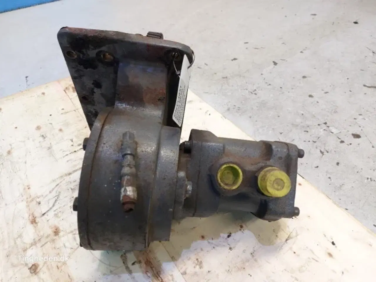 Billede 15 - Ford 8870 Drivepumpe 86010994