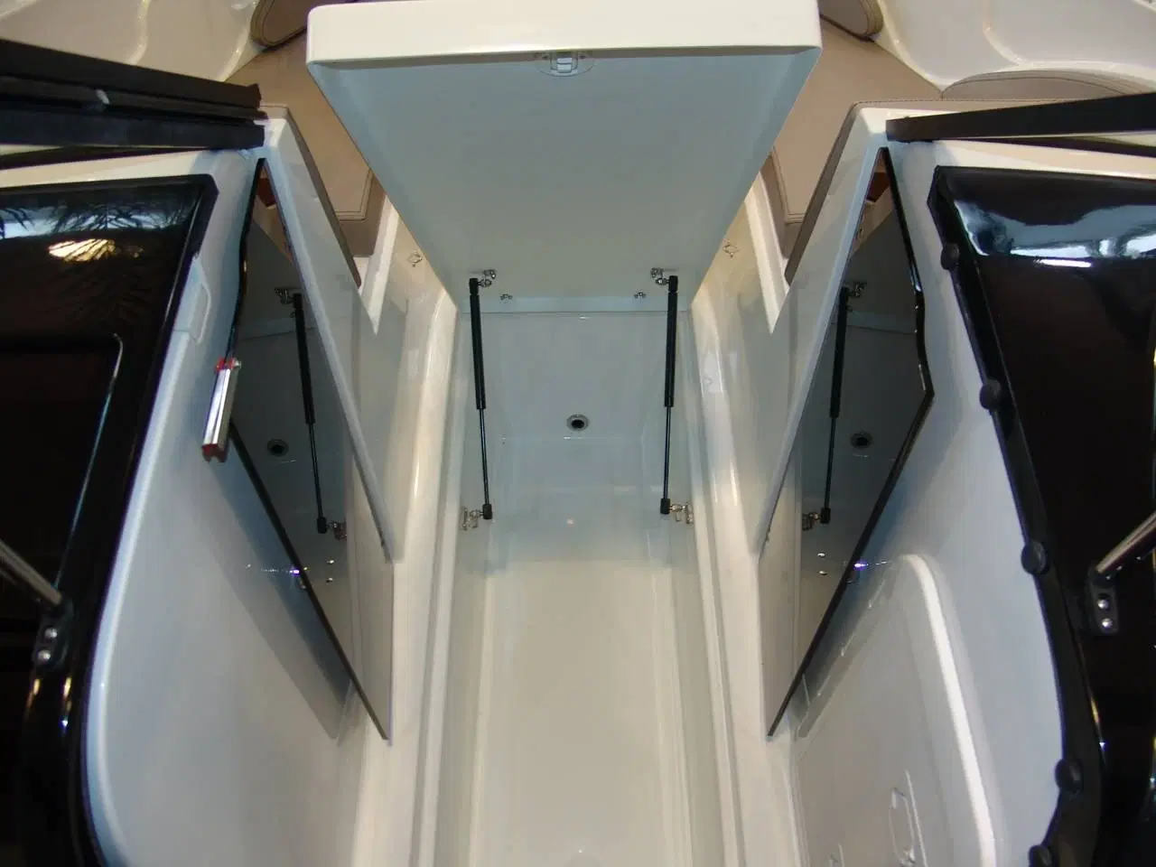 Billede 26 - Coaster 600 BR - 100 HK Yamaha/udstyr