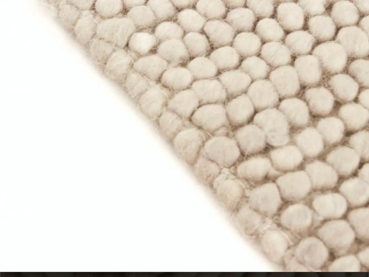 Billede 2 - Uldtæppe 100% beige 70x140