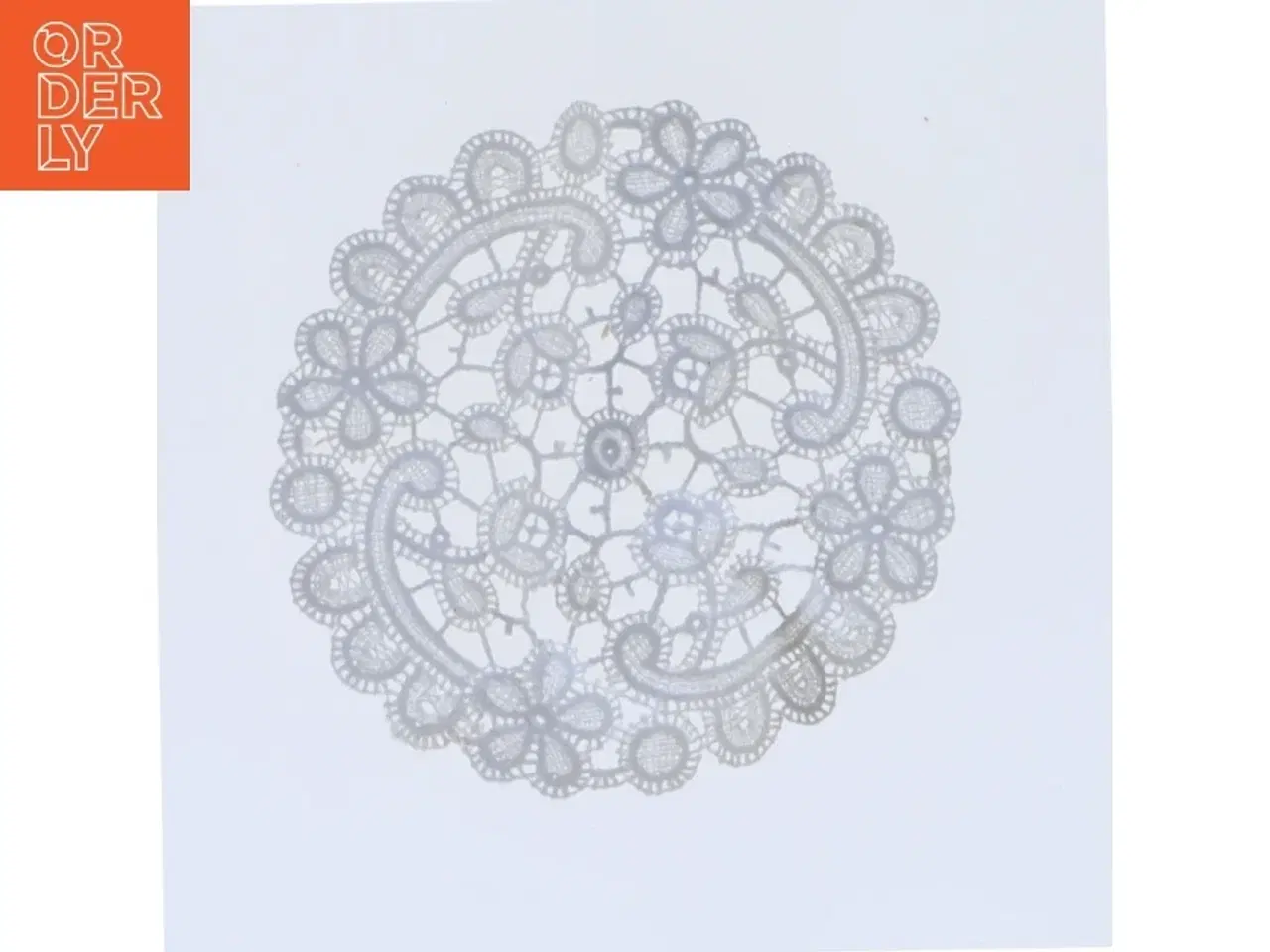 Billede 1 - Lille rund hæklet dug (str. Ø 8 cm)